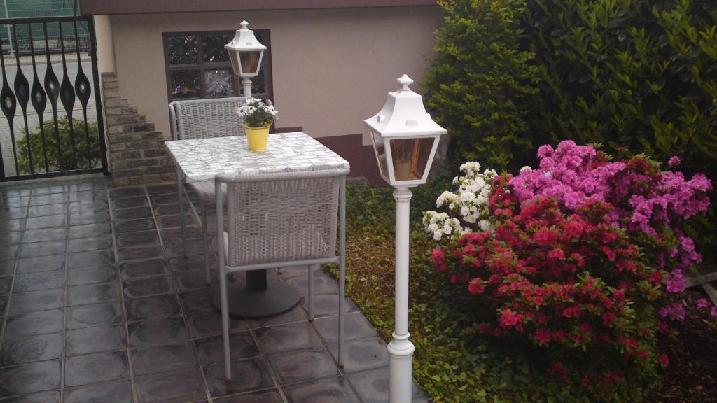 H41 Inn Hotel Garni Freiburg (Adults Only) Gundelfingen  Bagian luar foto