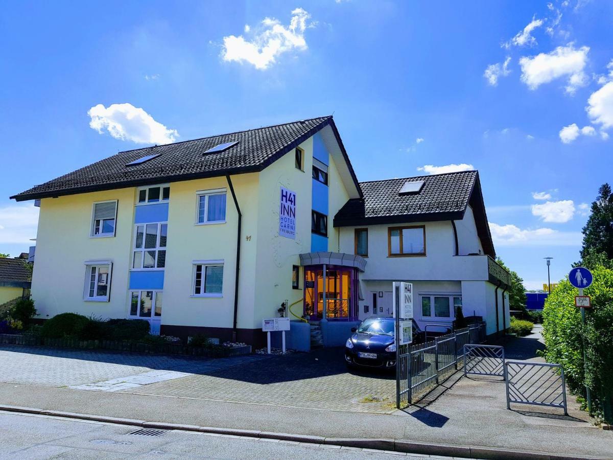 H41 Inn Hotel Garni Freiburg (Adults Only) Gundelfingen  Bagian luar foto
